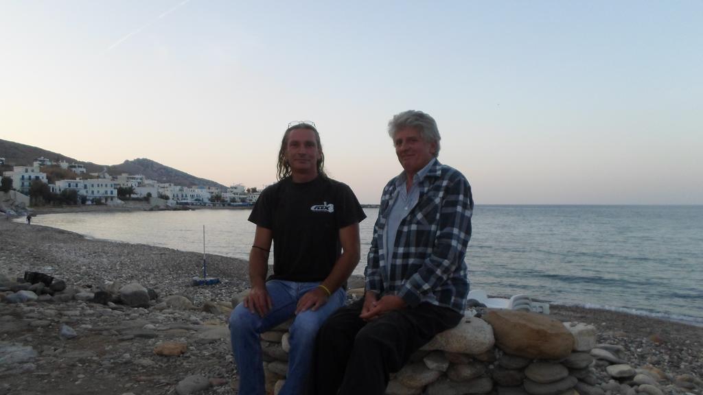 Kouros Hotel Apollon  Buitenkant foto