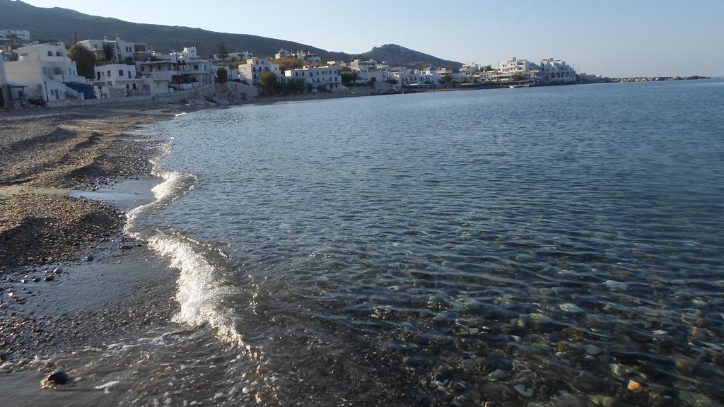 Kouros Hotel Apollon  Buitenkant foto