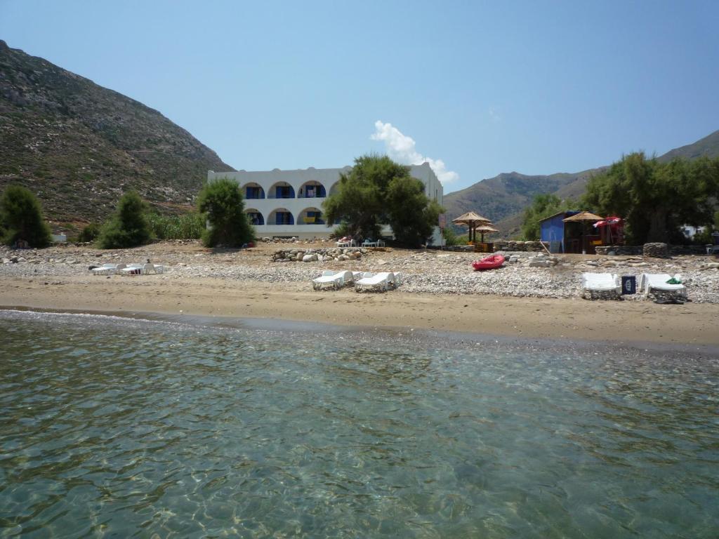 Kouros Hotel Apollon  Buitenkant foto