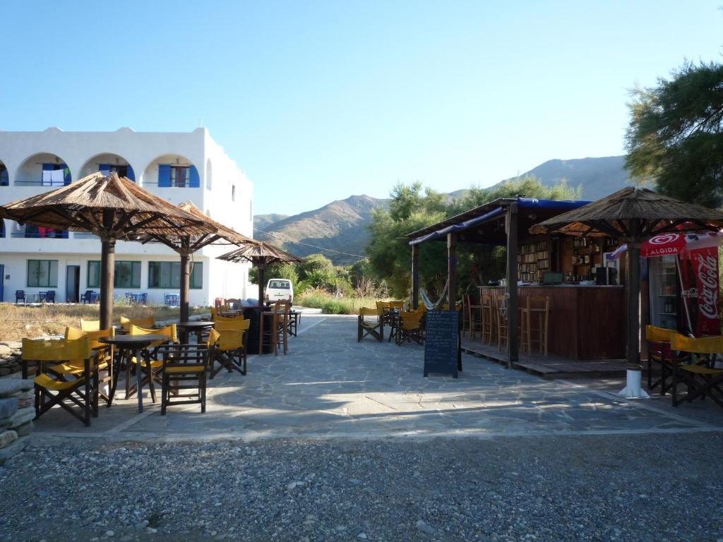 Kouros Hotel Apollon  Buitenkant foto